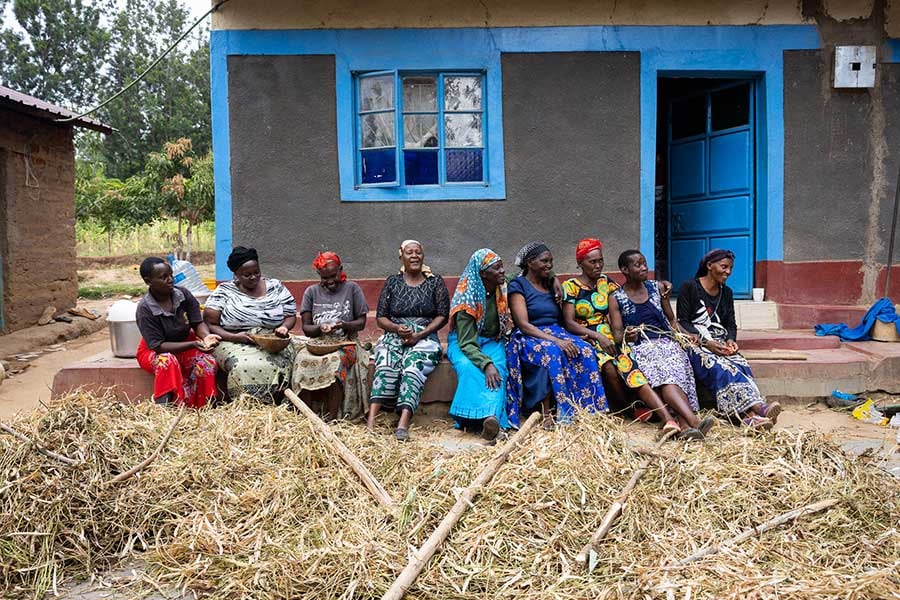 HiH_Kenya_lowres-2431_900